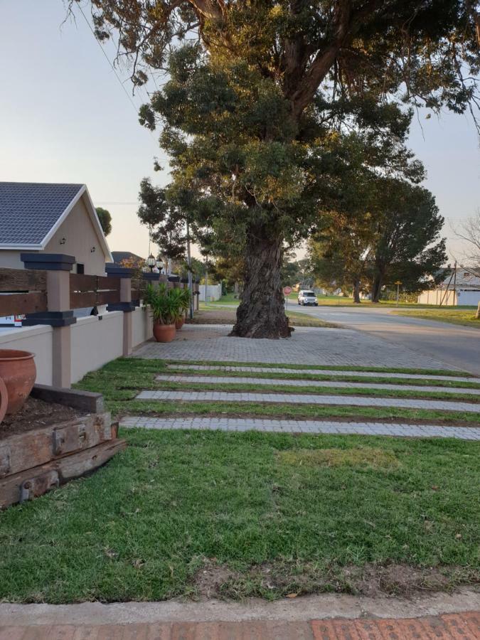 34Onfifth Port Elizabeth Exterior foto